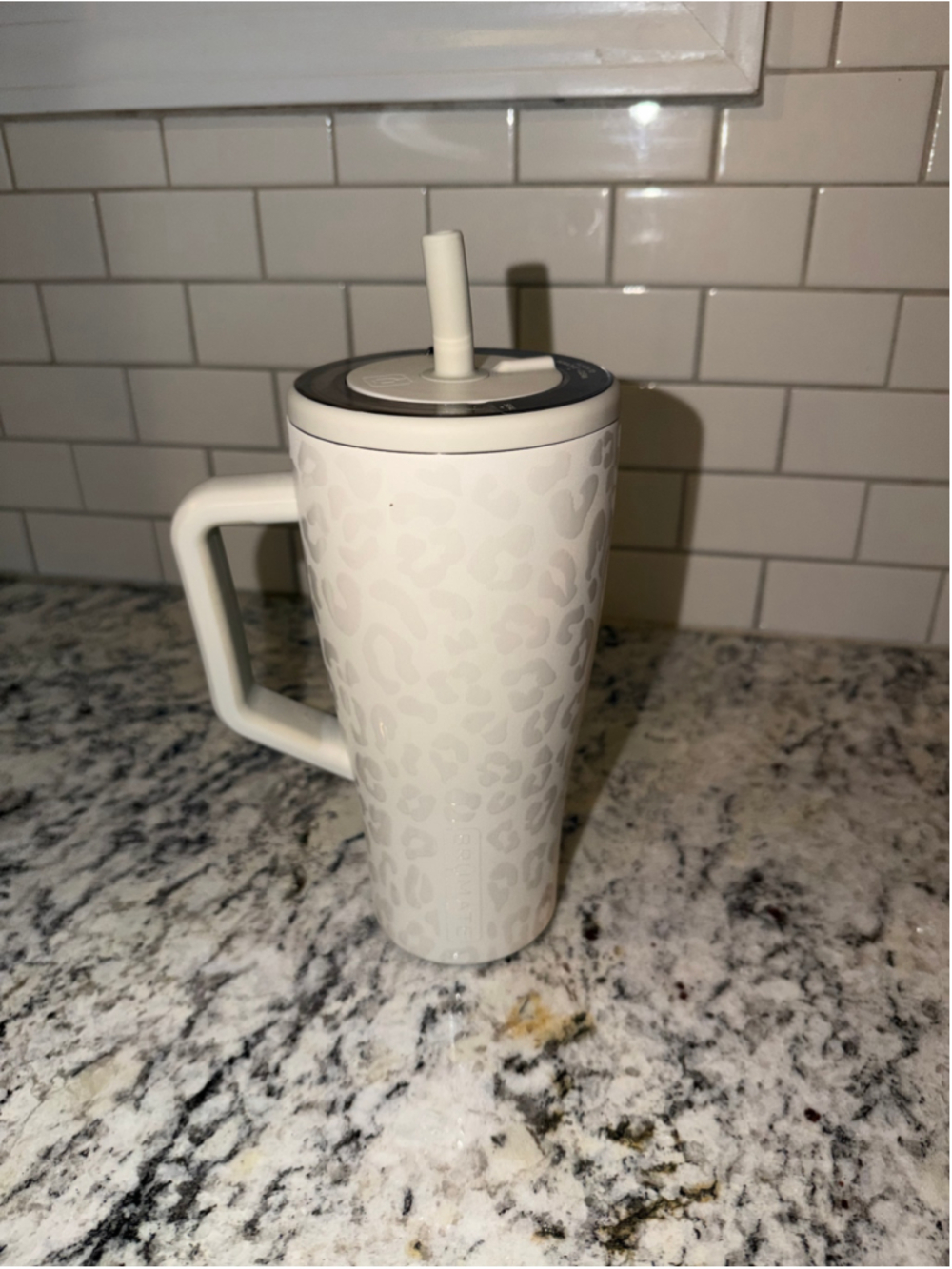 BrüMate Era 30oz Tumbler Water Bottle One Size White Grey Leopard Print - Picture 3 of 4